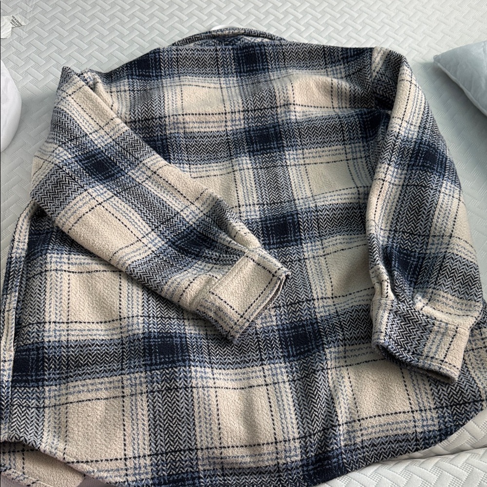 Time and Tru Cream and Navy Plaid Button-Down Shirt - Picture 2 of 2
